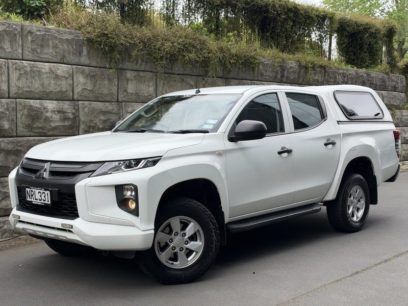 2021 Mitsubishi Triton GLX 4x4 Auto