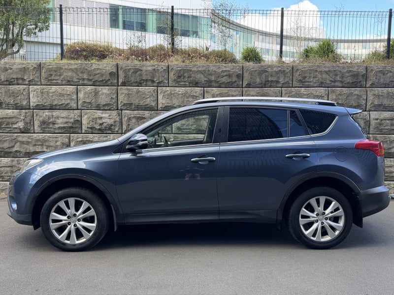 2013 Toyota RAV4 Limited 4x4 NZ New, photo 3
