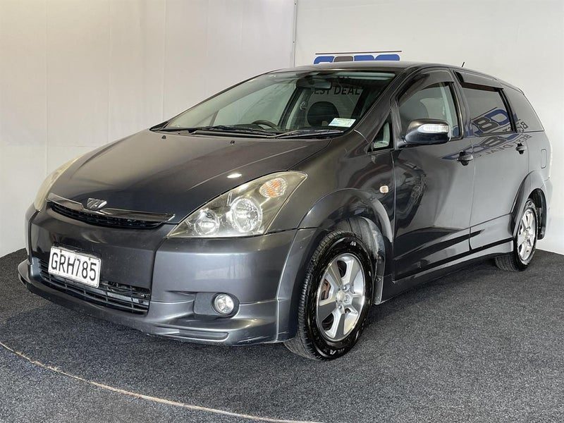 2005 Toyota Wish, photo 3