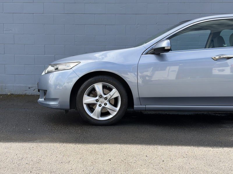 2009 Honda Accord, photo 2