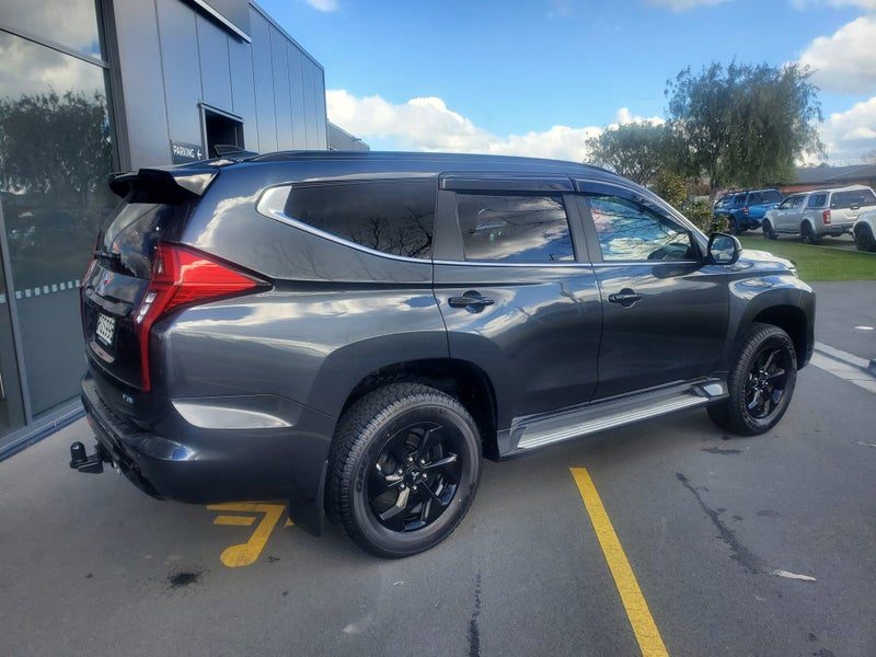 2026 Mitsubishi Pajero Sport VRXB, photo 3