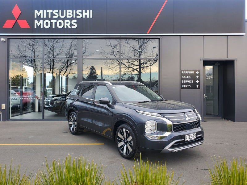 2026 Mitsubishi Outlander XLS 7 Seater