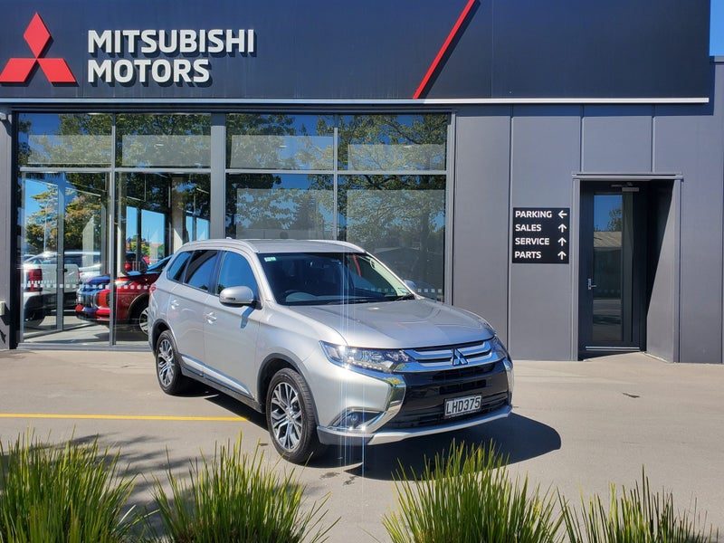 2018 Mitsubishi Outlander XLS 7 Seater