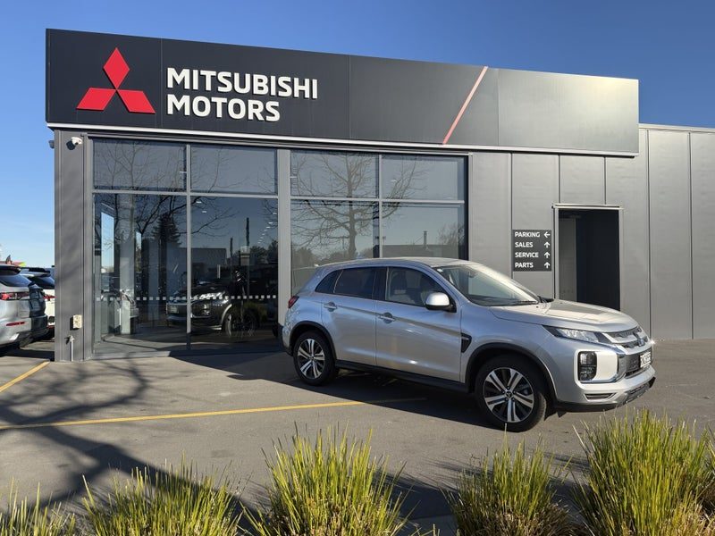 2025 Mitsubishi ASX LS, photo 3