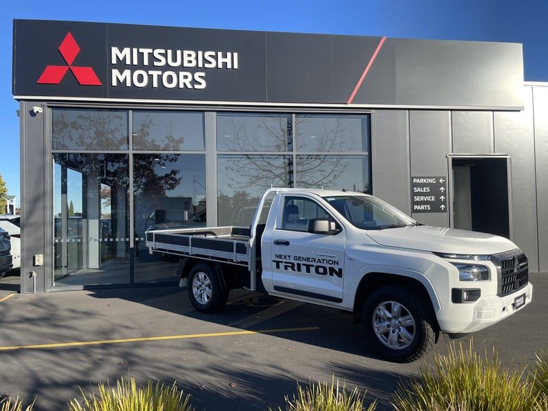 2026 Mitsubishi Triton GLX, photo 2