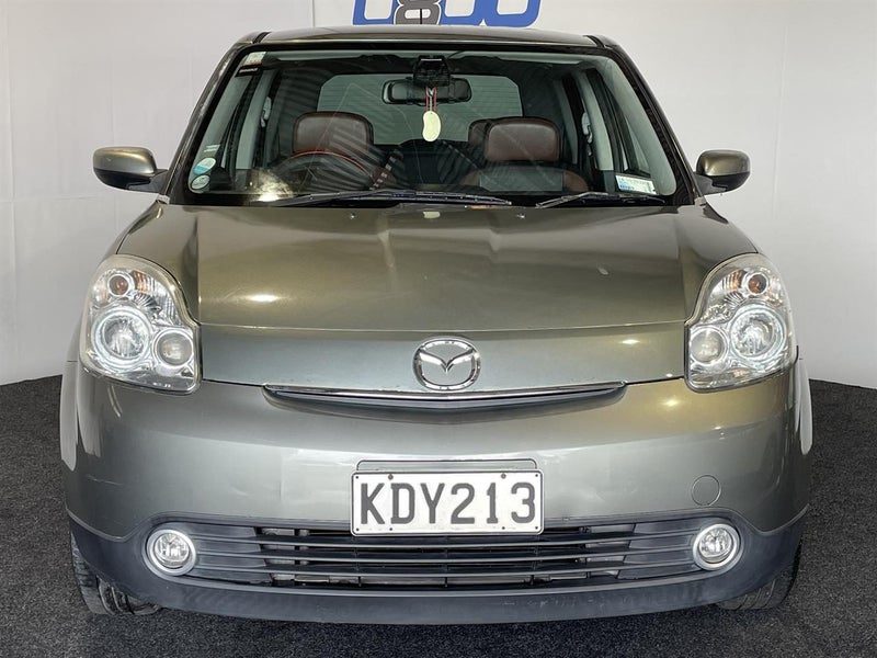 2004 Mazda Verisa 1.5, photo 2