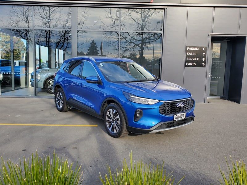 2025 Ford Escape Titanium