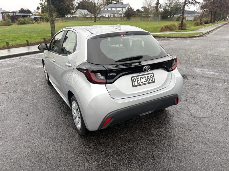2022 Toyota Yaris GX 1.5P CVT FWD HB/5D/5S, photo 2