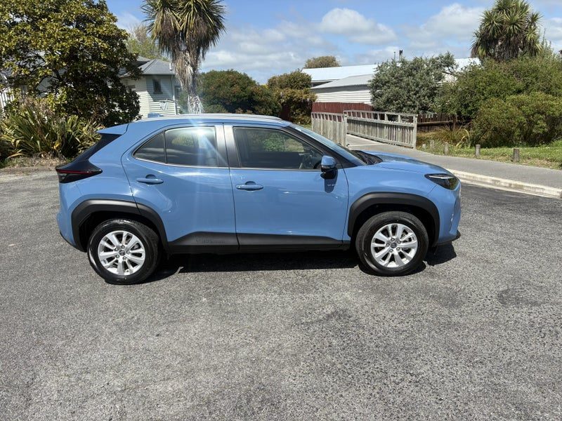 2025 Toyota Yaris Cross GX, photo 3