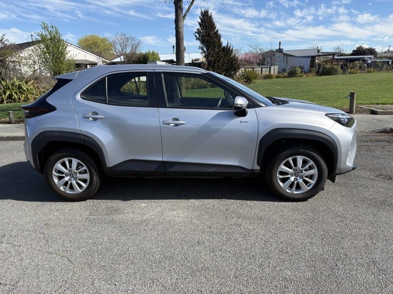 2024 Toyota Yaris Cross GX, photo 3
