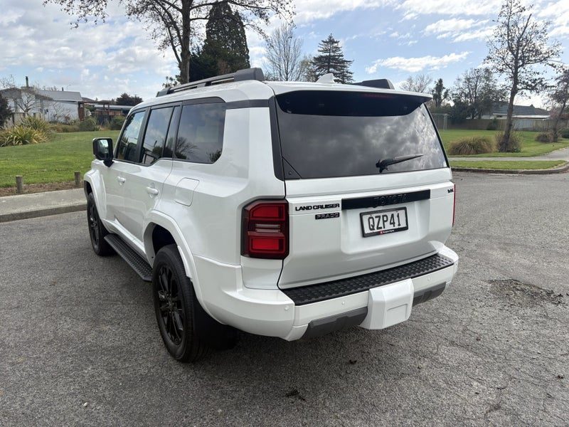 2024 Toyota Land Cruiser Prado VX, photo 2