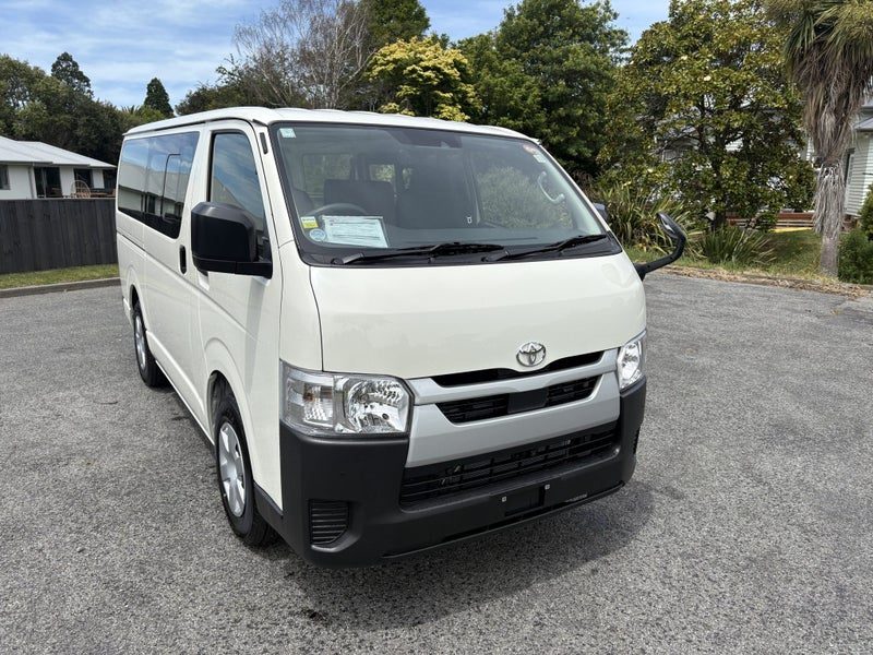 2025 Toyota Hiace 2.8D 4 Door 2WD