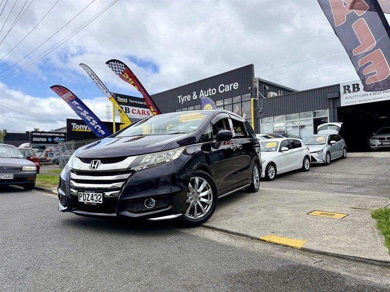2013 Honda Odyssey ABSOLUTE 7 Seater, photo 3