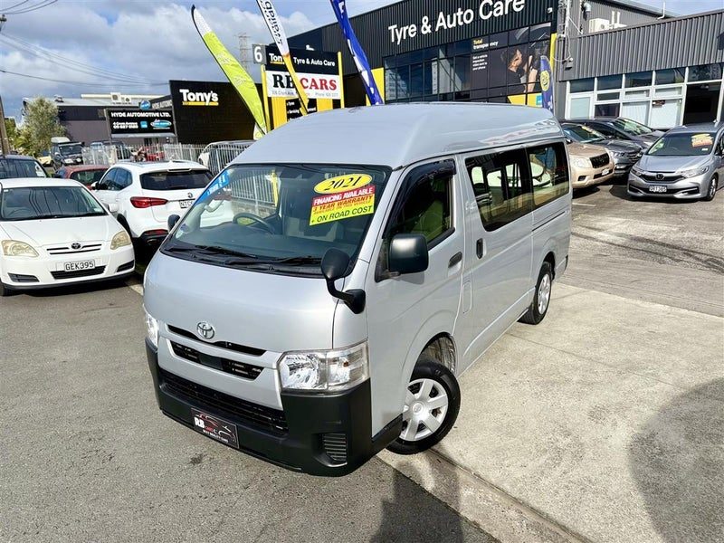 2021 Toyota Hiace Highroof 6 Seater Tidy Example, photo 2