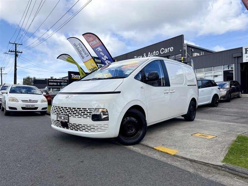 2022 Hyundai Staria Load, photo 3
