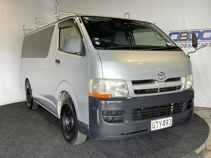 2006 Toyota Hiace
