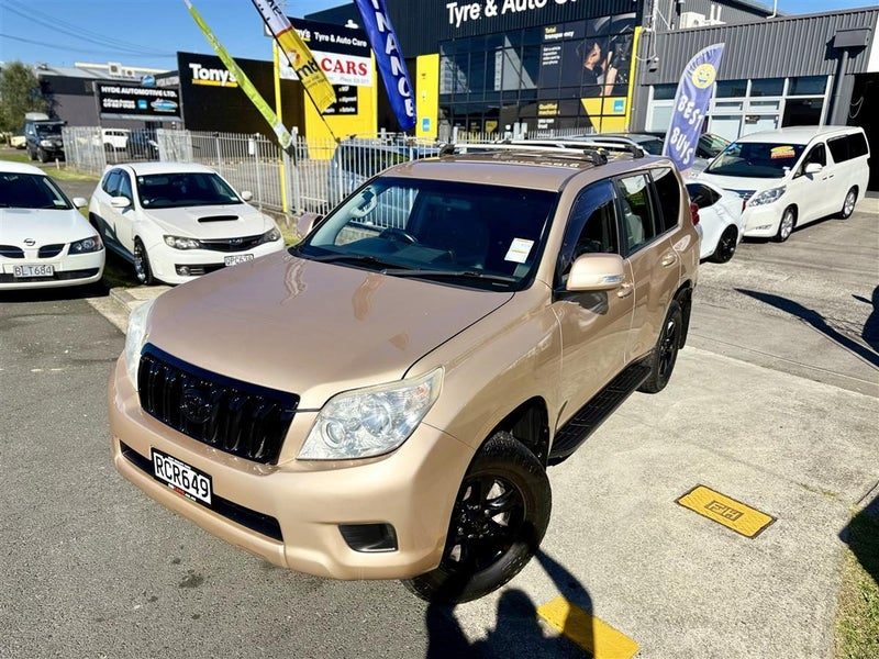 2012 Toyota Land Cruiser Prado GX, photo 2