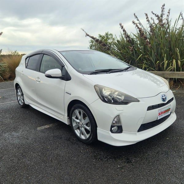 2013 Toyota Aqua S Hybird