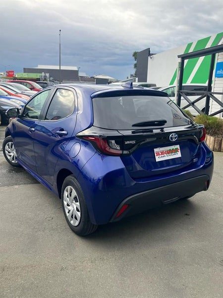 2021 Toyota Yaris 1.5 Hybrid X, photo 3
