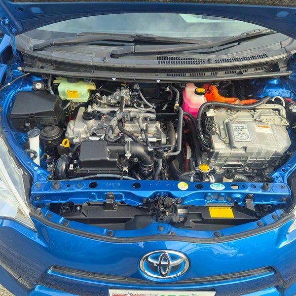 2014 Toyota Aqua S, photo 3