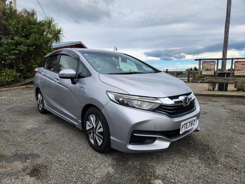2017 Honda Fit Shuttle Hybrid