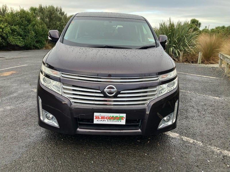 2012 Nissan Elgrand 250 HIGHWAY STAR 8-SEATER, photo 2