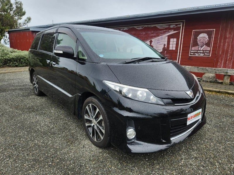 2015 Toyota Estima Aeras 7 Seater