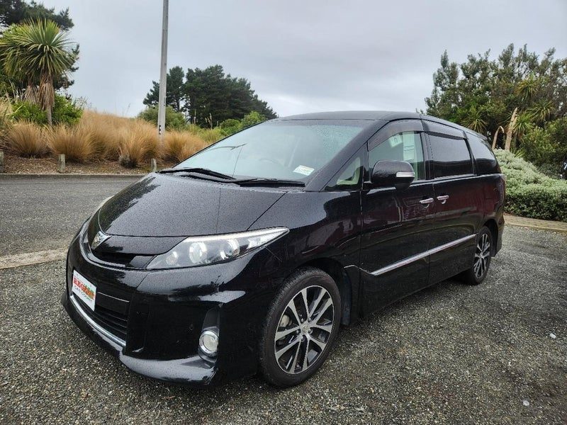 2015 Toyota Estima Aeras 7 Seater, photo 3