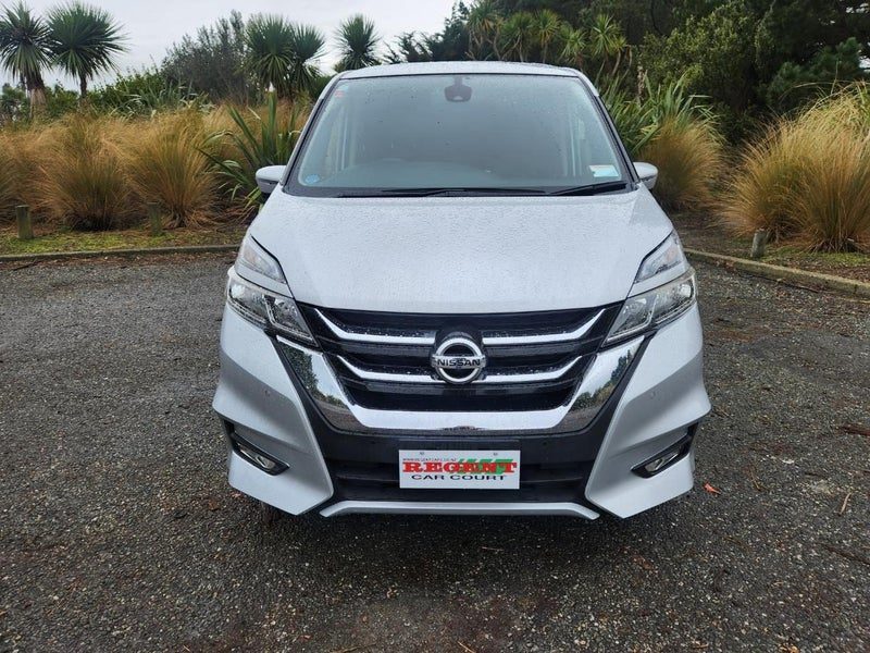 2017 Nissan Serena Highway Star, photo 2