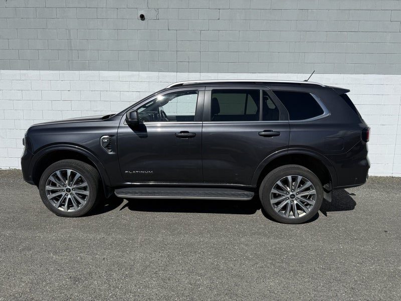 2023 Ford Everest PLATINUM V6 4WD, photo 3
