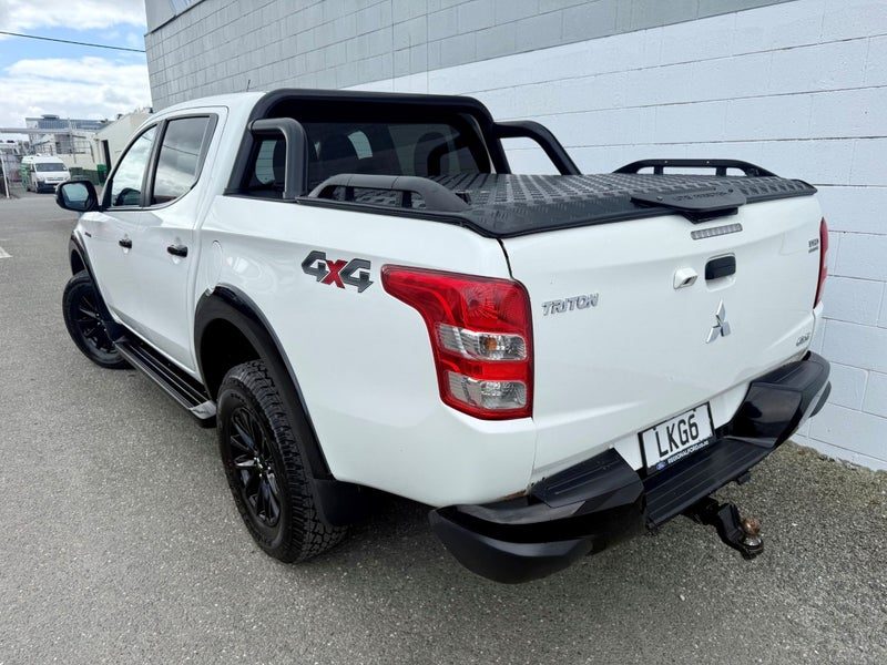 2018 Mitsubishi Triton GLS 4WD - BLACK EDITION, photo 2