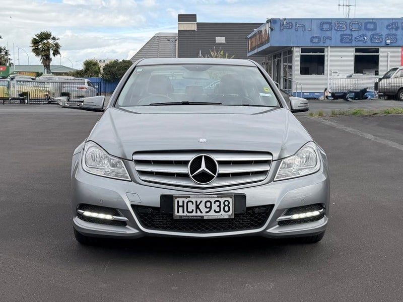 2013 Mercedes-Benz C 200, photo 2