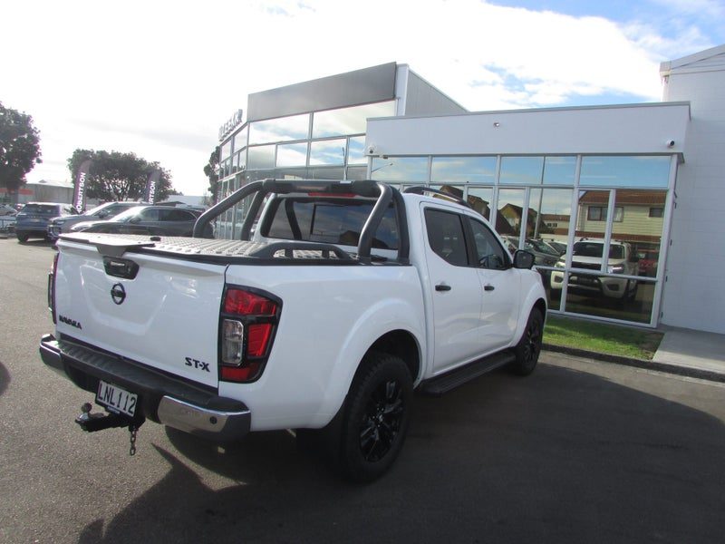 2018 Nissan Navara ST-X 2.3D/7AM/UT/4DR, photo 2
