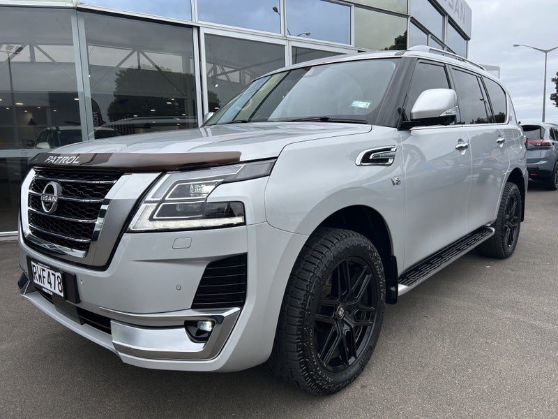 2022 Nissan Patrol TI-L 5.6P/4WD/7AT, photo 3
