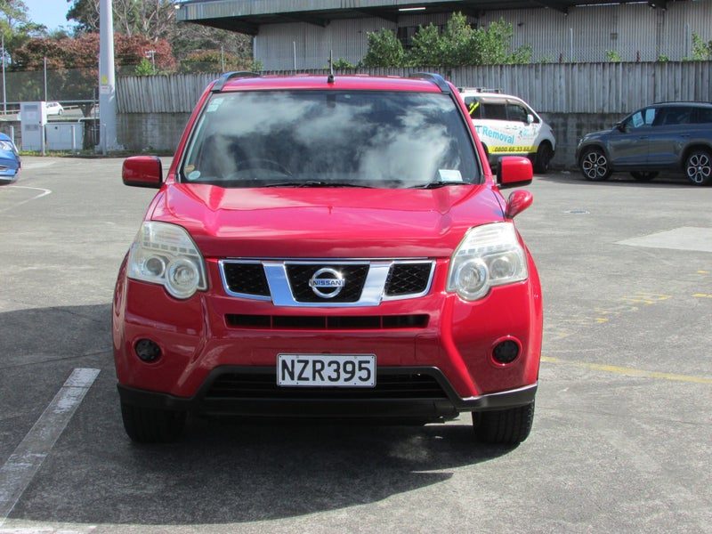 2011 Nissan X-Trail, photo 2