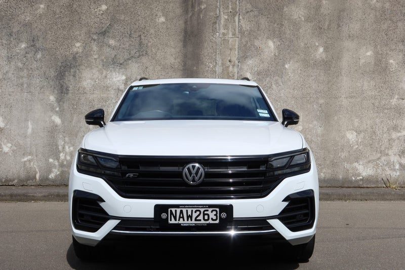 2020 Volkswagen Touareg V8 TDI, photo 2