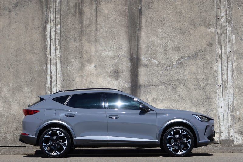 2022 Cupra Formentor V 4DRIVE 2.0P/4WD, photo 2