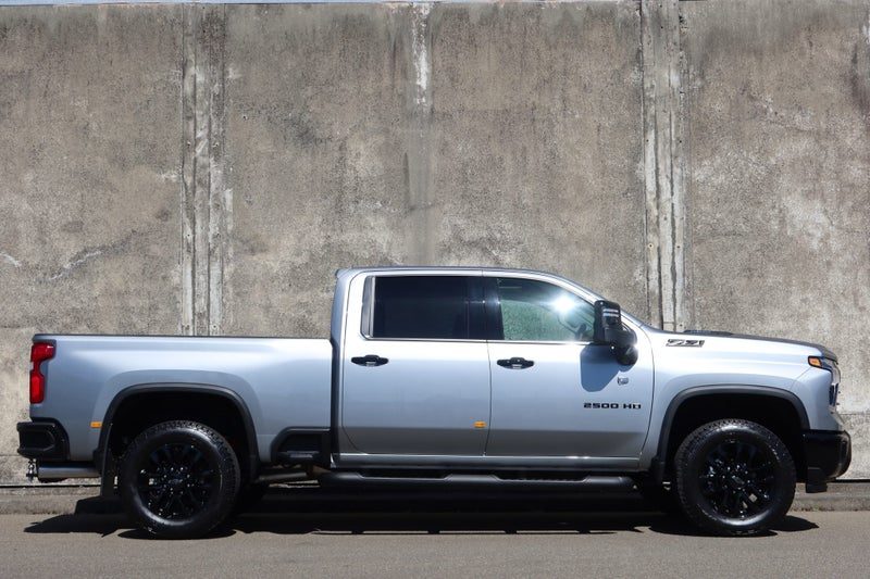 2026 Chevrolet Silverado 2500, photo 3