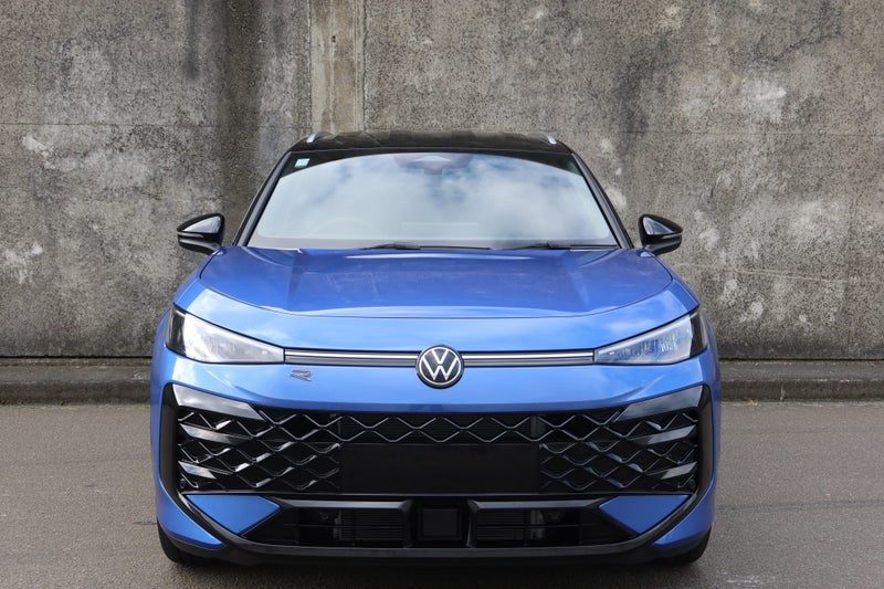 2026 Volkswagen T-Roc R-Line, photo 2