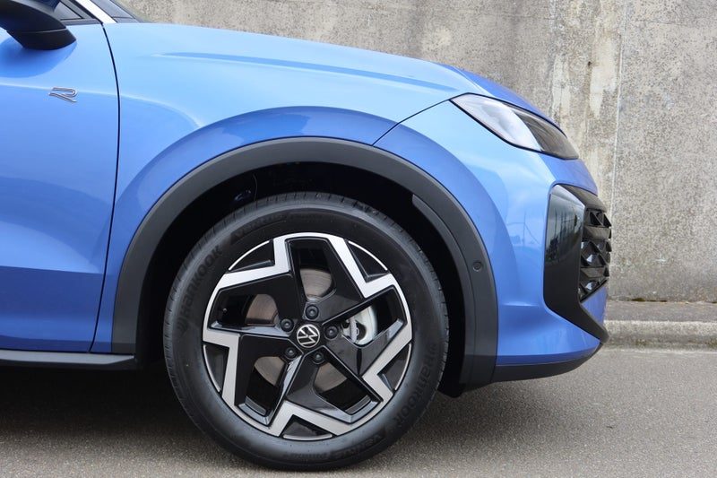 2026 Volkswagen T-Roc R-Line, photo 3
