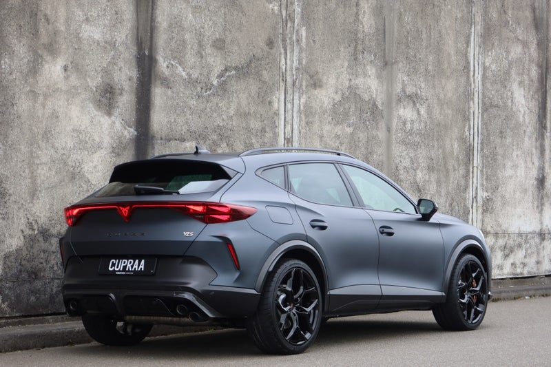 2026 Cupra Formentor VZ5 2.5 287kW, photo 3