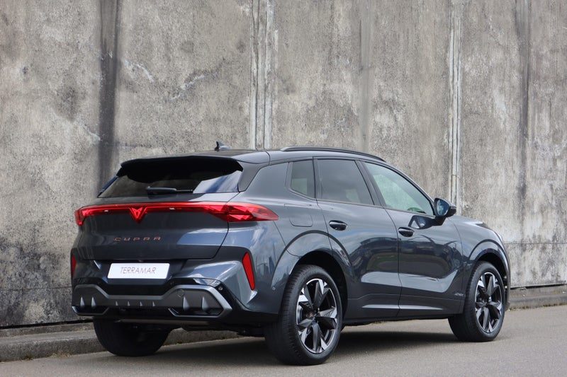 2026 Cupra Terramar V e-HYBRID, photo 3
