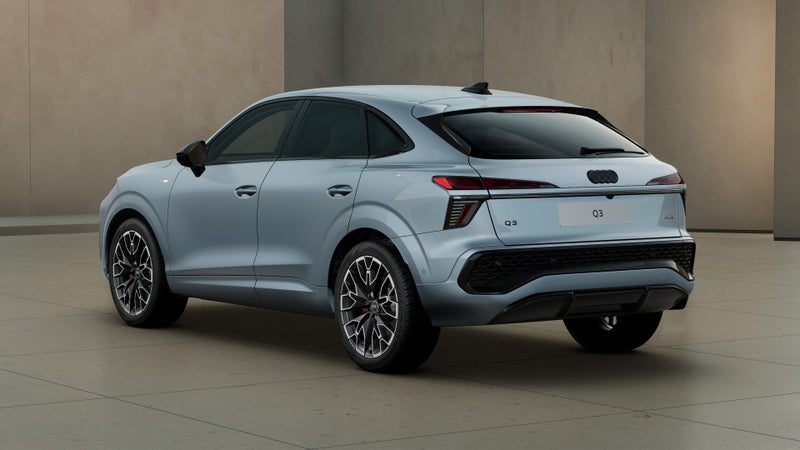 2026 Audi Q3 Sportback TFSI quattro 195 kW, photo 2