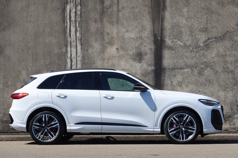 2026 Audi SQ5 SUV TFSI, photo 3