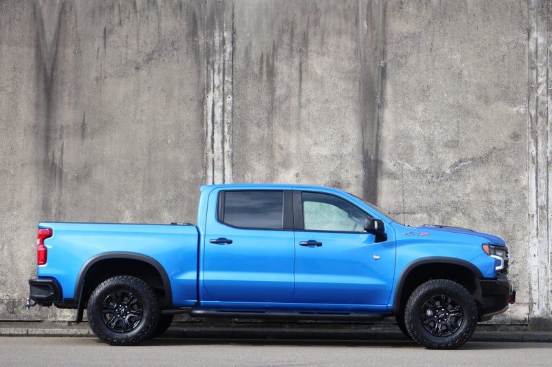 2026 Chevrolet Silverado GMSV Silverado ZR2, photo 2