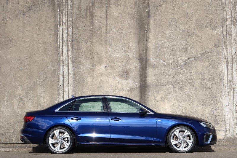 2020 Audi A4 40 TFsi 140kW, photo 2