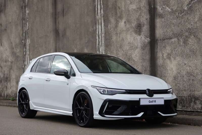 2026 Volkswagen Golf R