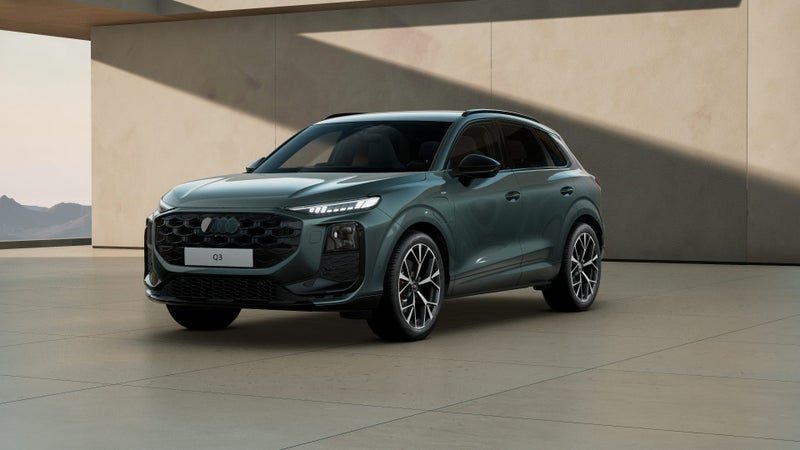 2026 Audi Q3 SUV e-hybrid 200 kW