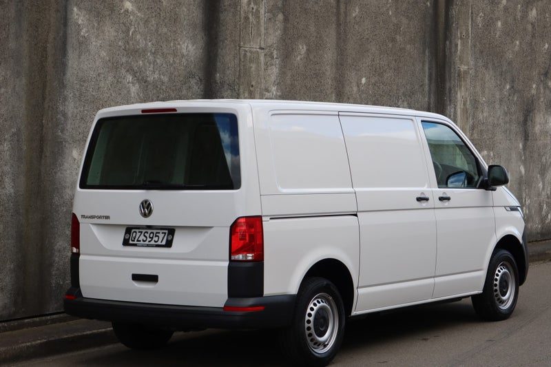 2024 Volkswagen Transporter T6 SWB RUNNER 2.0DT, photo 3