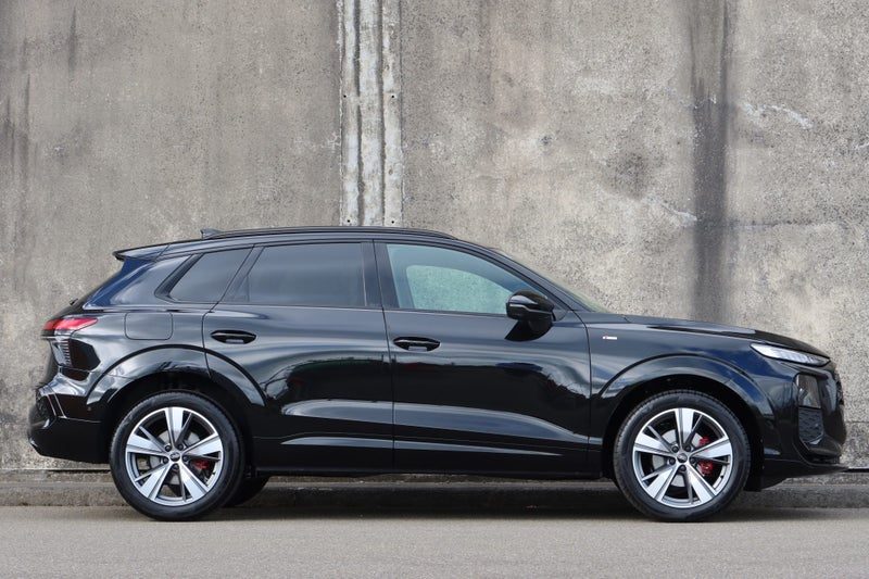 2026 Audi Q3 SUV TFSI 110 kW, photo 2